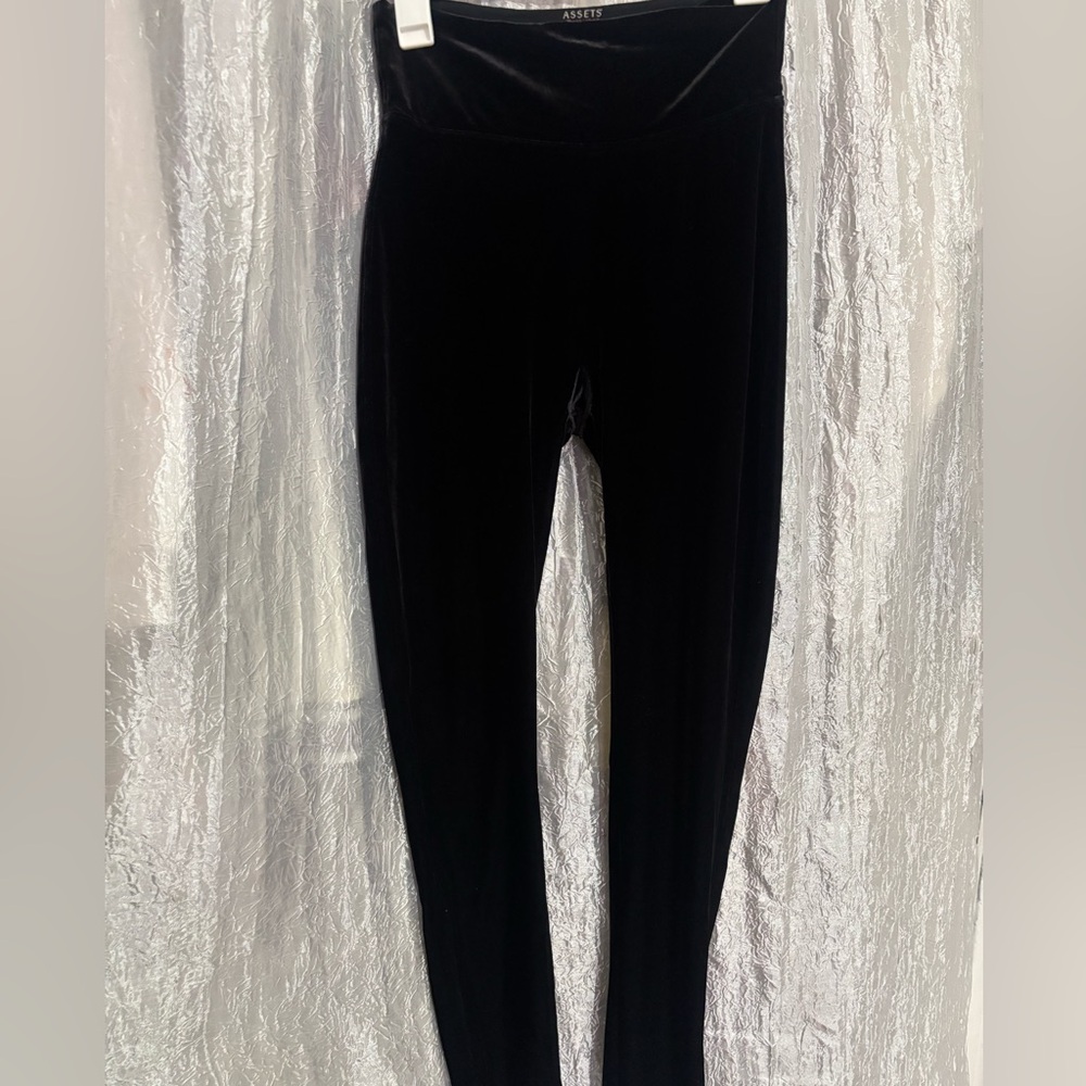 Assets By Spanx Black Leggings